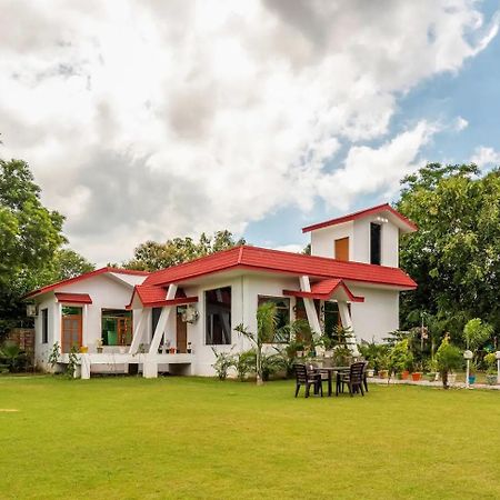 Stone Bridge Villa Gurgaon Eksteriør bilde