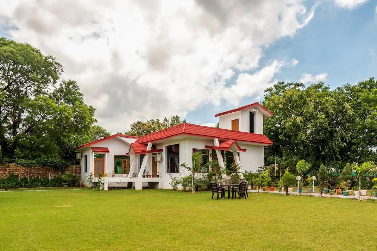 Stone Bridge Villa Gurgaon Eksteriør bilde